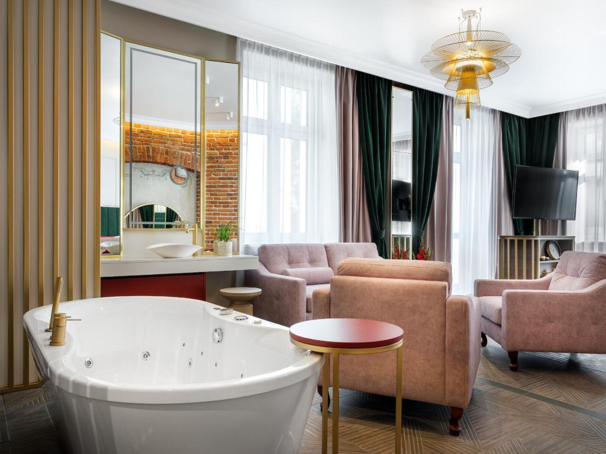Golden Queen Deluxe Jacuzzi Apartments - Old Town Krakov Exteriér fotografie